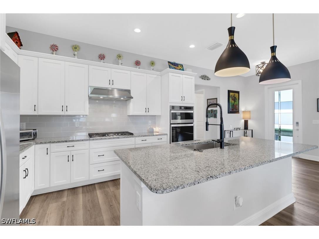 8966 Saint Lucia Drive Naples FL 34114 226013452 image4