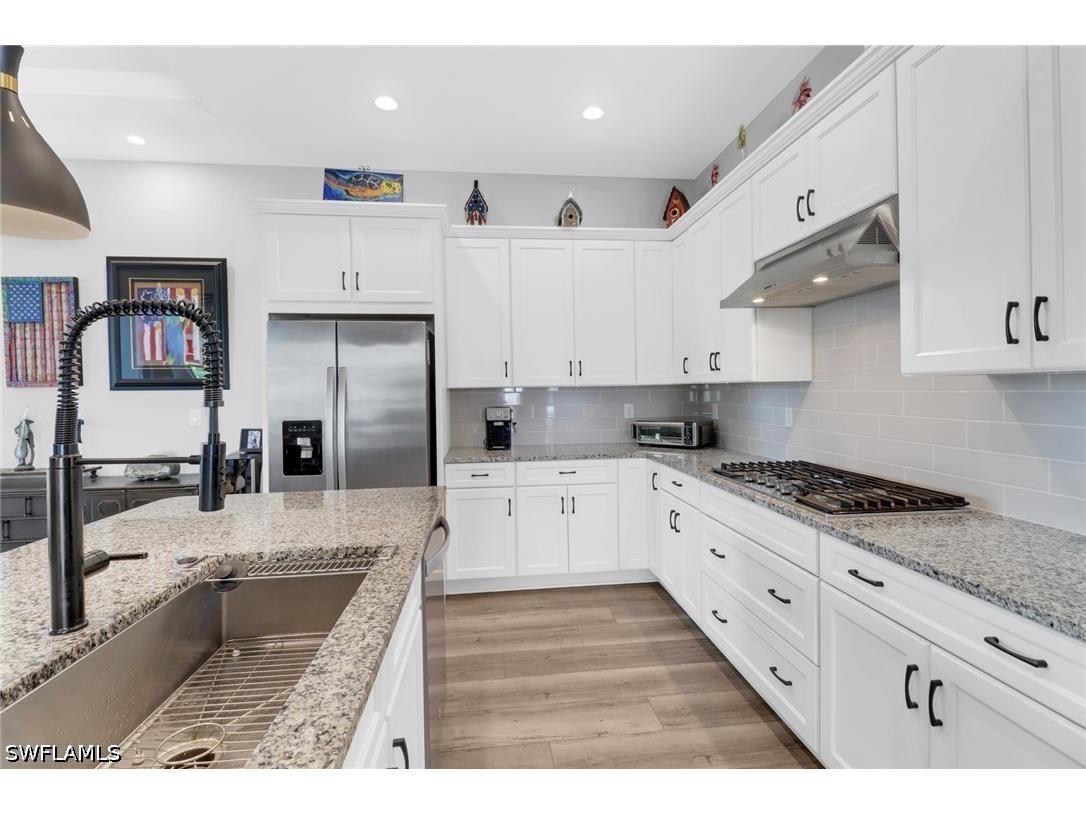 8966 Saint Lucia Drive Naples FL 34114 226013452 image5