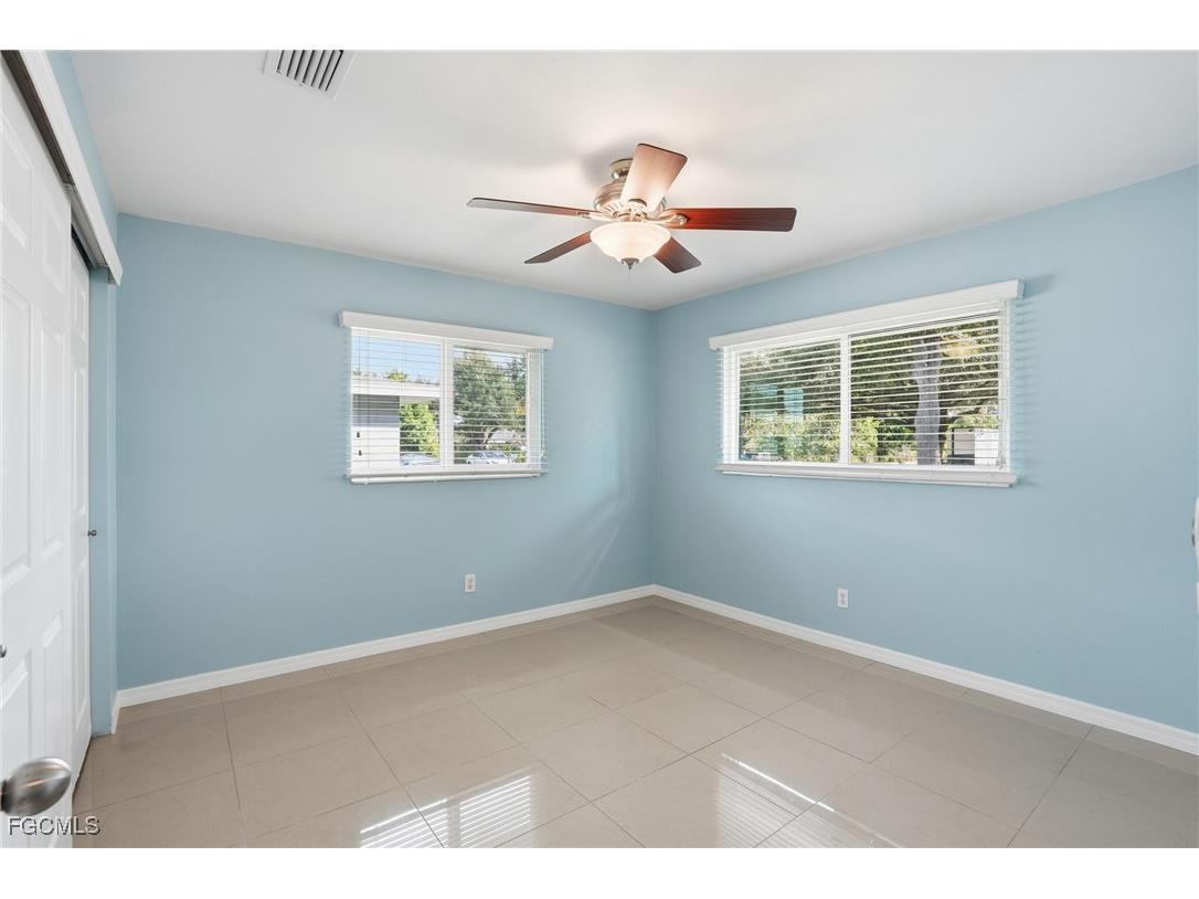8967 Ellington Street Fort Myers FL 33907 2025022444 image28