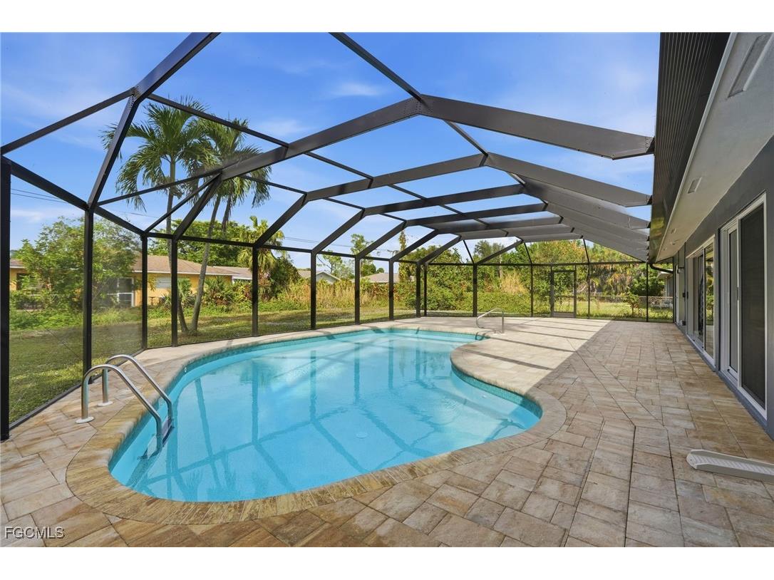 8967 Ellington Street Fort Myers FL 33907 2025022444 image36