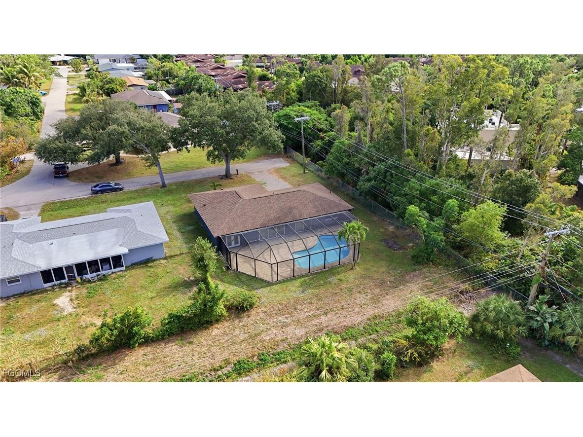 8967 Ellington Street Fort Myers FL 33907 2025022444 image41