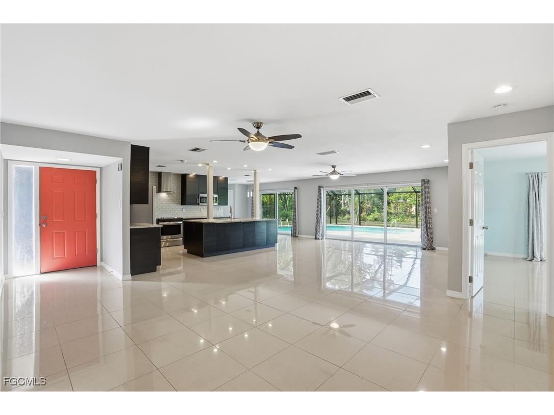 8967 Ellington Street Fort Myers FL 33907 2025022444 image8