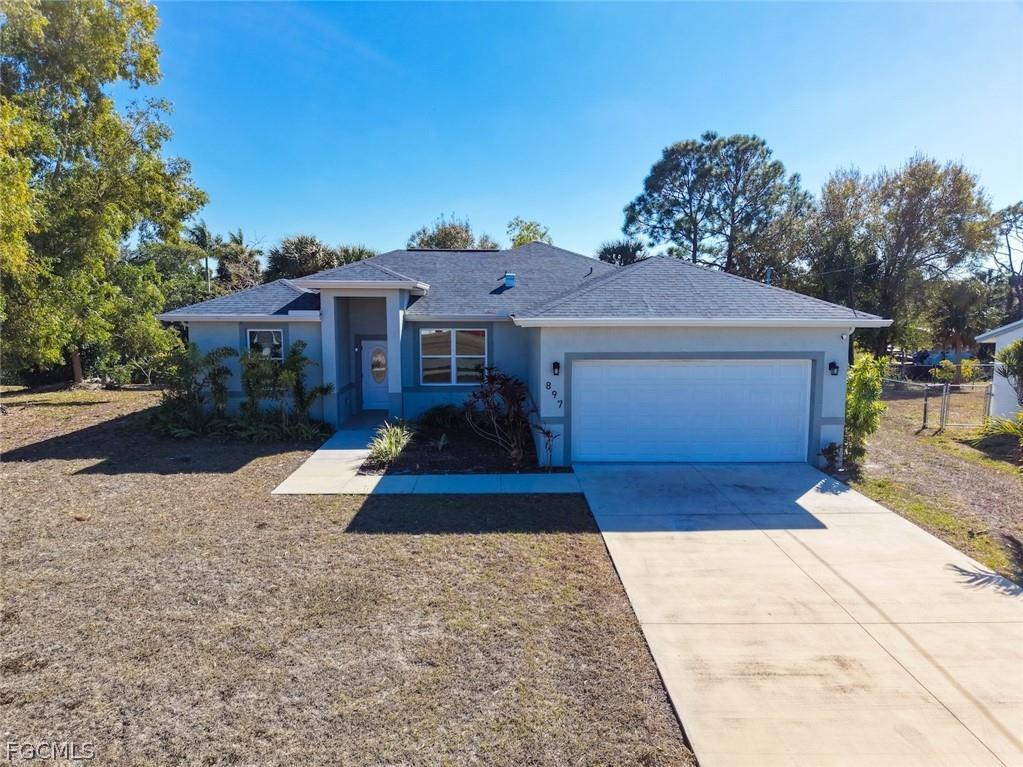 897 Iris Drive North Fort Myers FL 33903 2026007103 image1