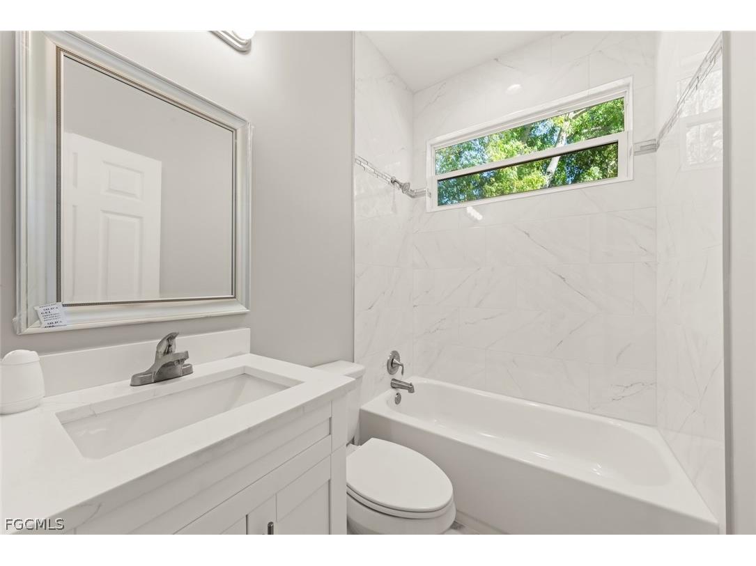 897 Iris Drive North Fort Myers FL 33903 2026007103 image10