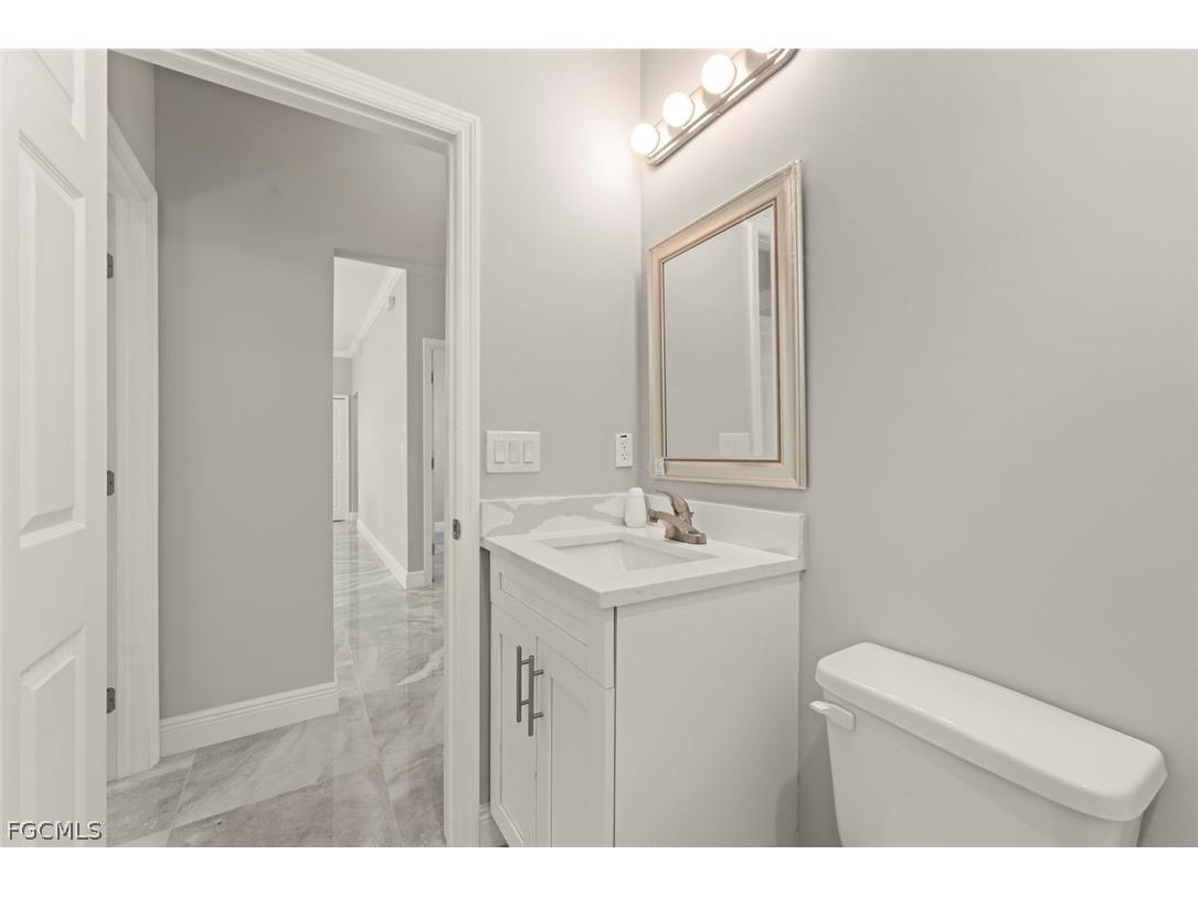 897 Iris Drive North Fort Myers FL 33903 2026007103 image11