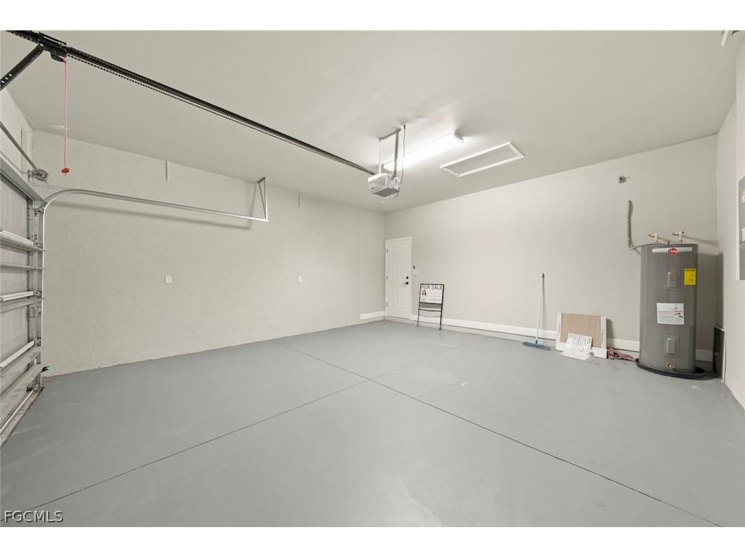 897 Iris Drive North Fort Myers FL 33903 2026007103 image25