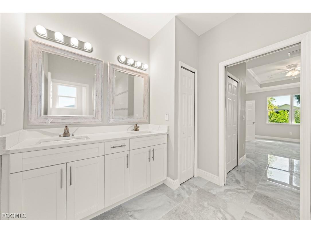 897 Iris Drive North Fort Myers FL 33903 2026007103 image32