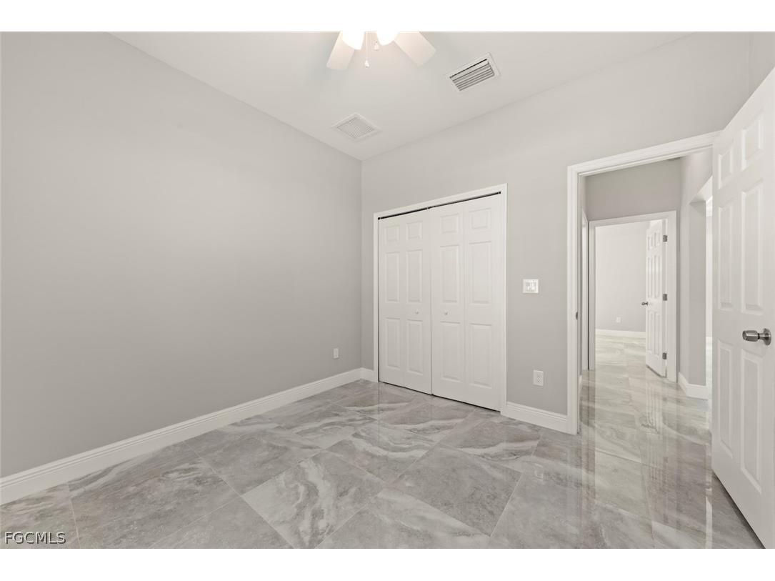 897 Iris Drive North Fort Myers FL 33903 2026007103 image9