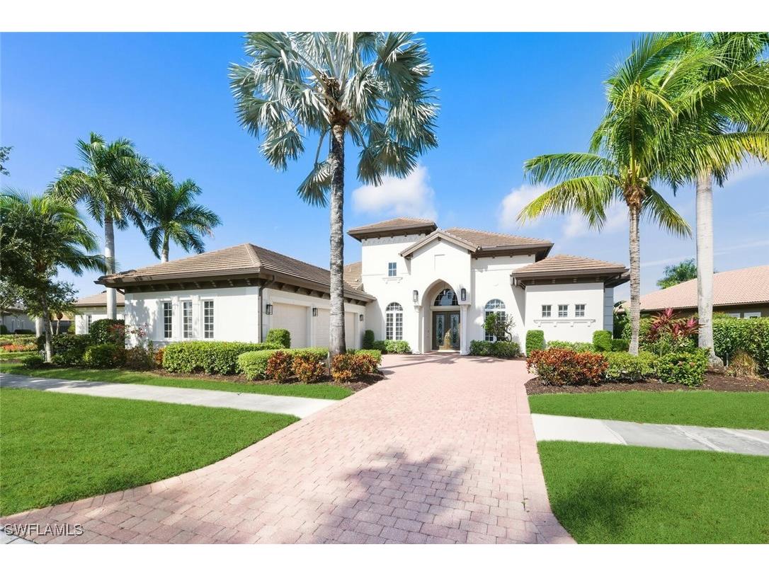 8977 Crooked Stick Court Naples FL 34113 225083890 image1