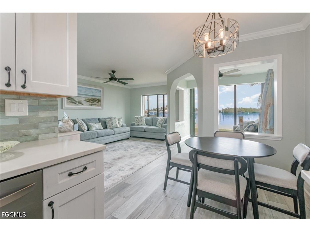 898 Buttonwood Drive #105 Fort Myers Beach FL 33931 2026020726 image10