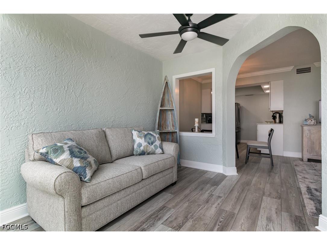898 Buttonwood Drive #105 Fort Myers Beach FL 33931 2026020726 image13