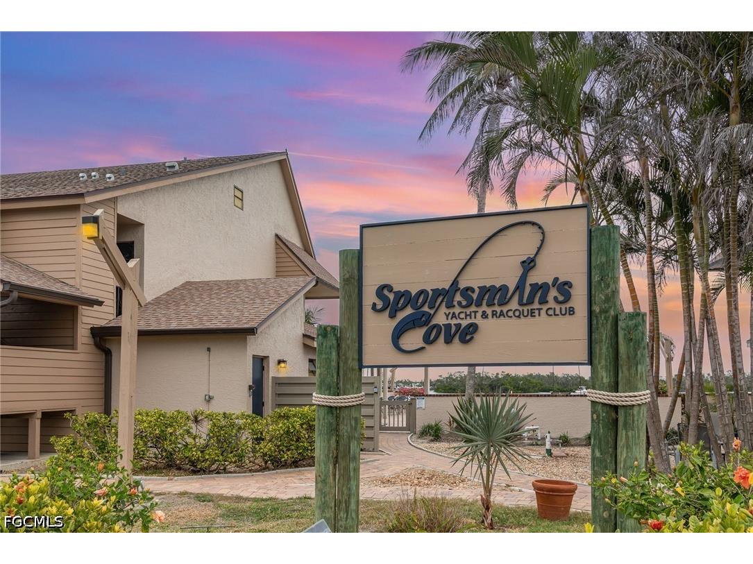 898 Buttonwood Drive #105 Fort Myers Beach FL 33931 2026020726 image2