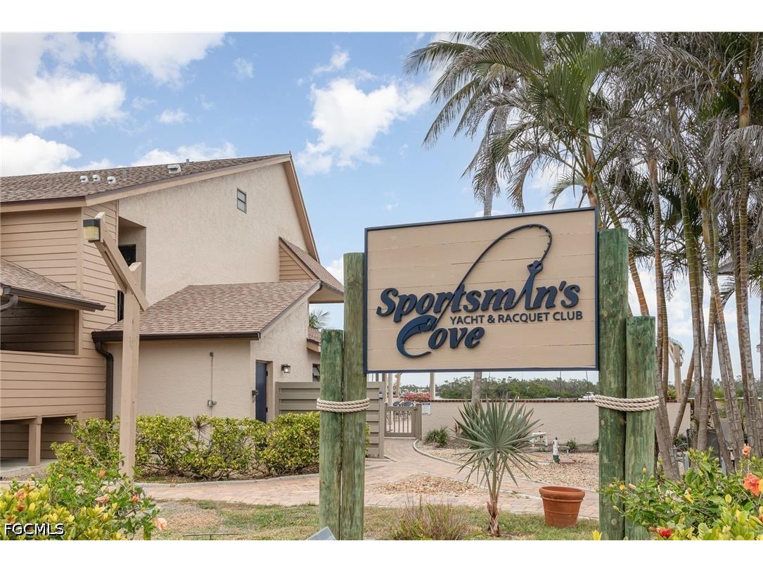 898 Buttonwood Drive #105 Fort Myers Beach FL 33931 2026020726 image4