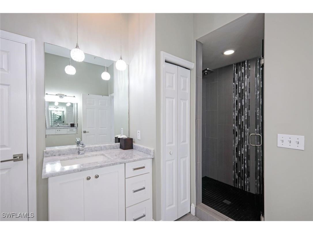 898 Egrets Run #201 Naples FL 34108 225034408 image15