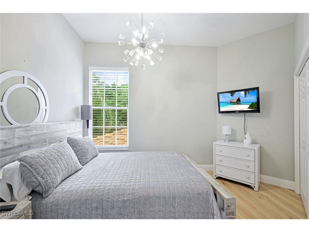 898 Egrets Run #201 Naples FL 34108 225034408 image18