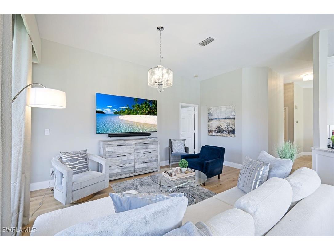 898 Egrets Run #201 Naples FL 34108 225034408 image3