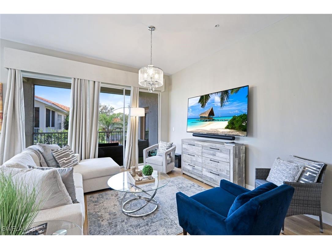 898 Egrets Run #201 Naples FL 34108 225034408 image4