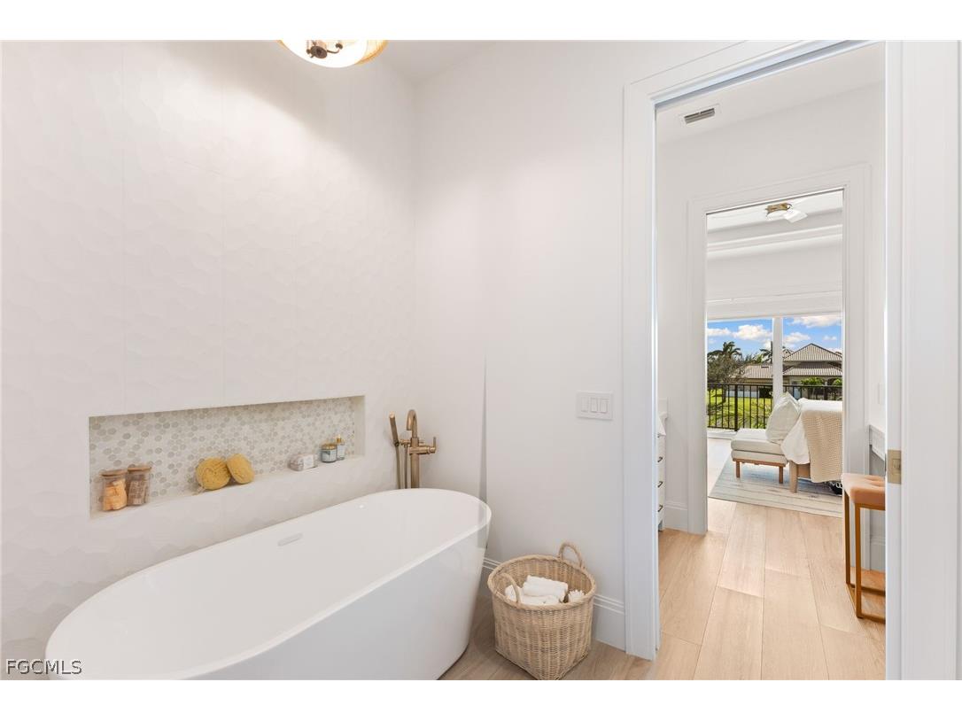 898 W Cape Estates Circle Cape Coral FL 33993 2026009366 image33