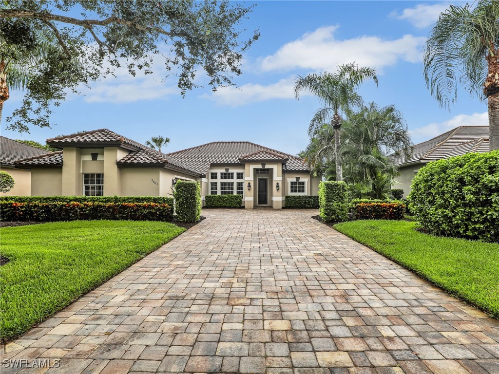 8983 Mustang Island Circle Naples FL 34113 225081900 image1