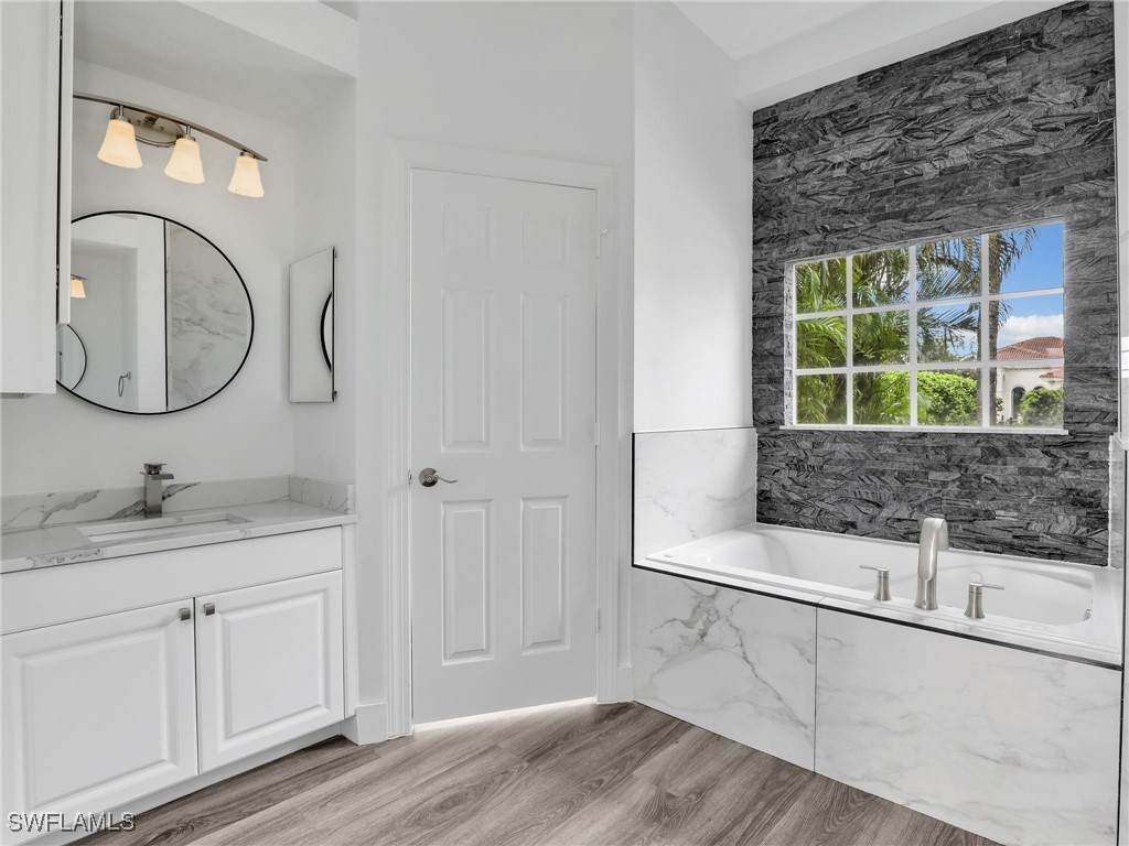 8983 Mustang Island Circle Naples FL 34113 225081900 image34