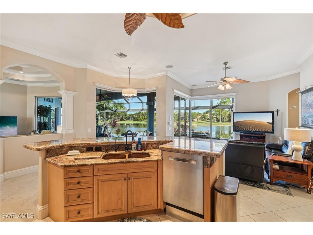 8983 Star Tulip Court Naples FL 34113 226003720 image12