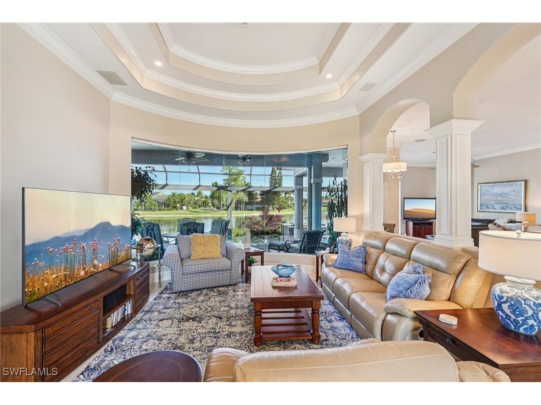 8983 Star Tulip Court Naples FL 34113 226003720 image5