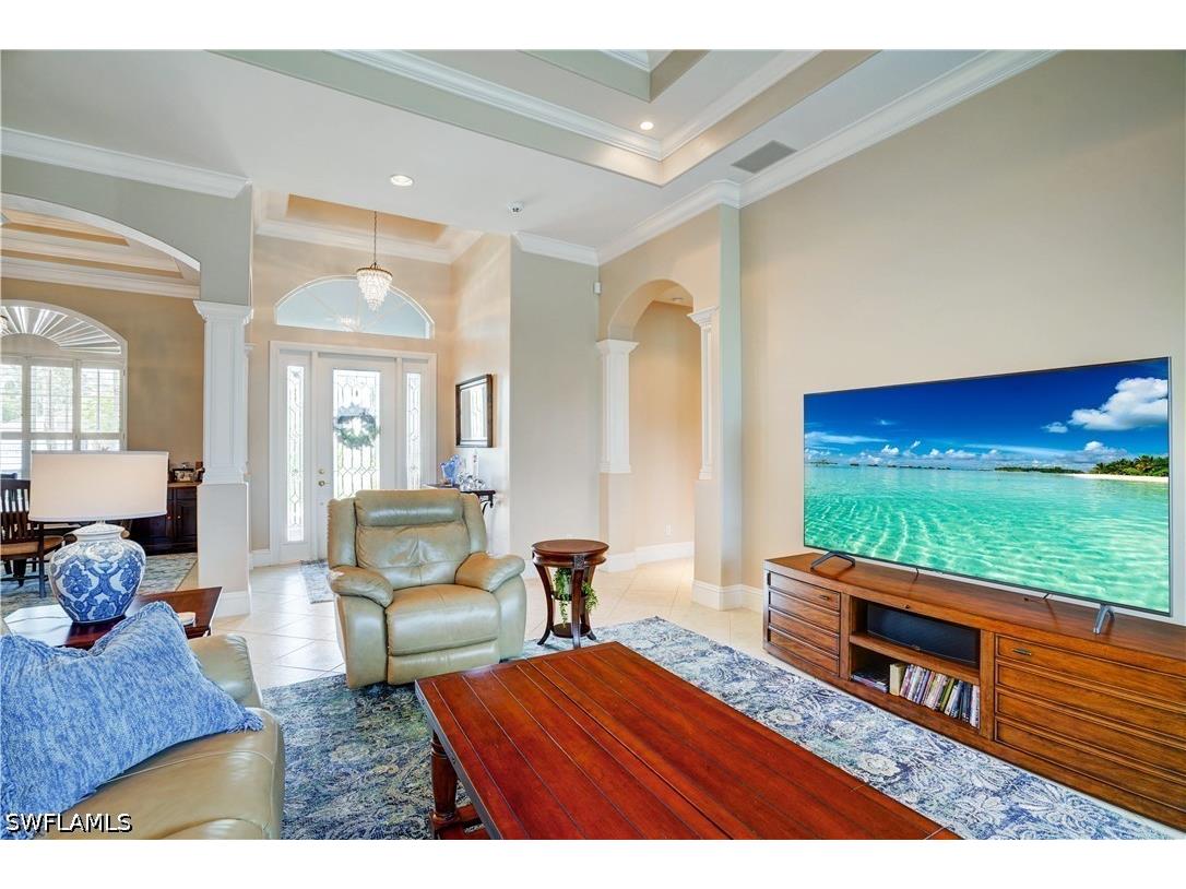 8983 Star Tulip Court Naples FL 34113 226020223 image10