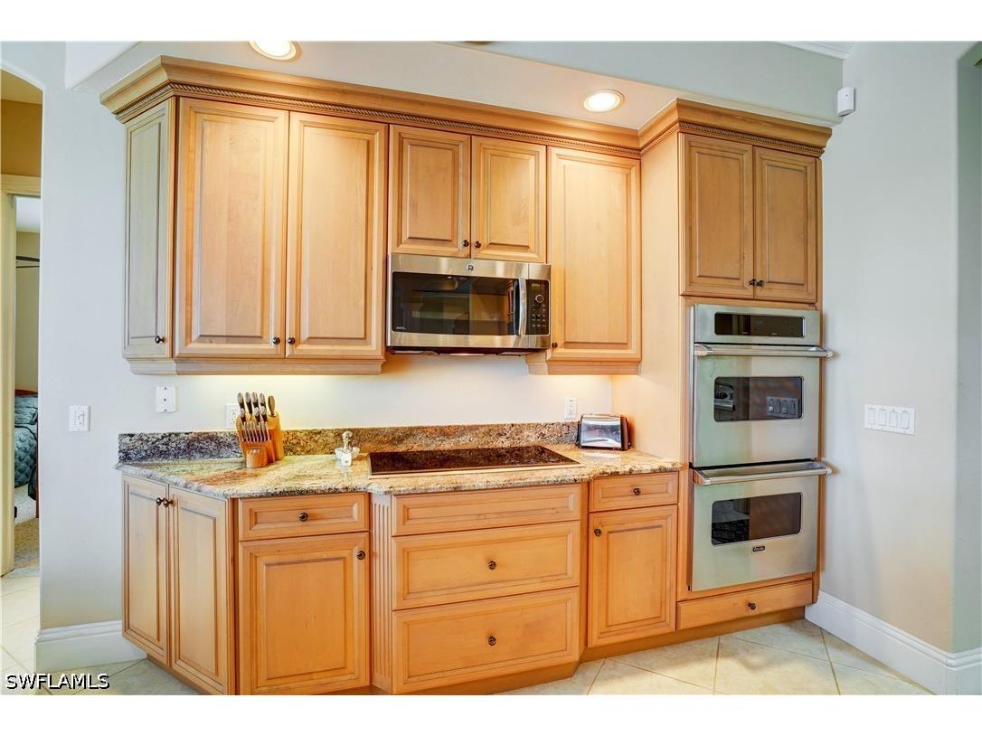 8983 Star Tulip Court Naples FL 34113 226020223 image17