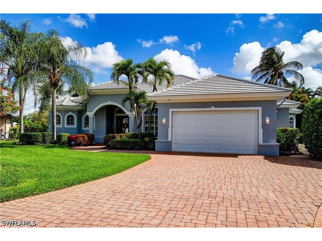 8983 Star Tulip Court Naples FL 34113 226020223 image40