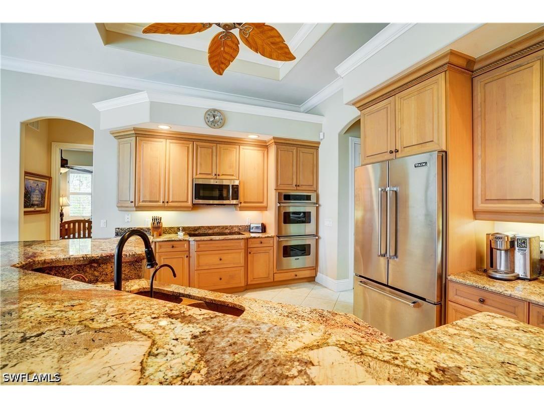 8983 Star Tulip Court Naples FL 34113 226020223 image5