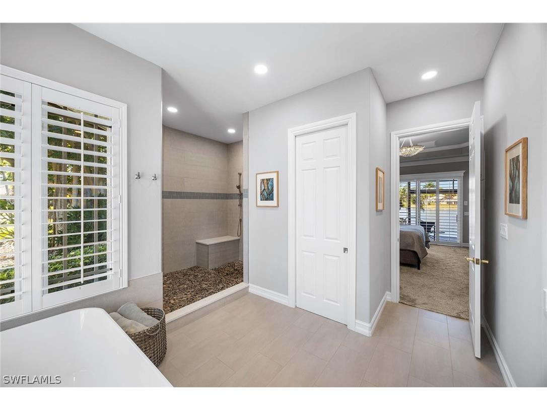 8985 Star Tulip Court Naples FL 34113 226005401 image23