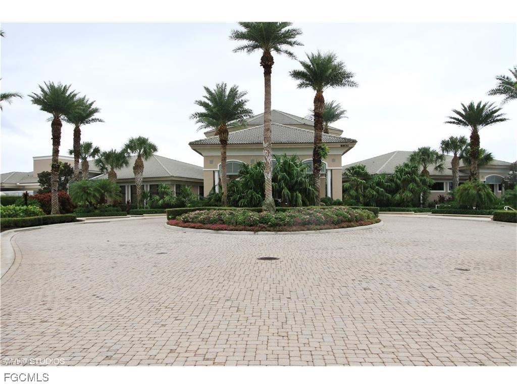 8986 Greenwich Hills Way #201 Fort Myers FL 33908 2025000382 image3