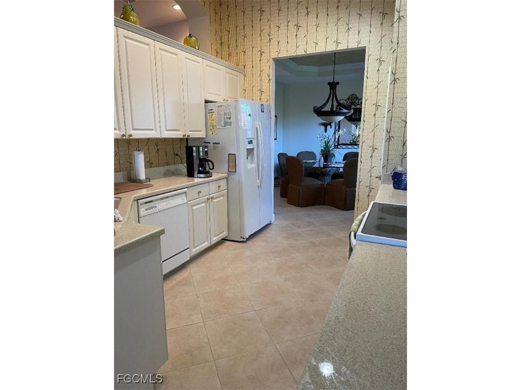 8986 Greenwich Hills Way #201 Fort Myers FL 33908 2025000382 image4