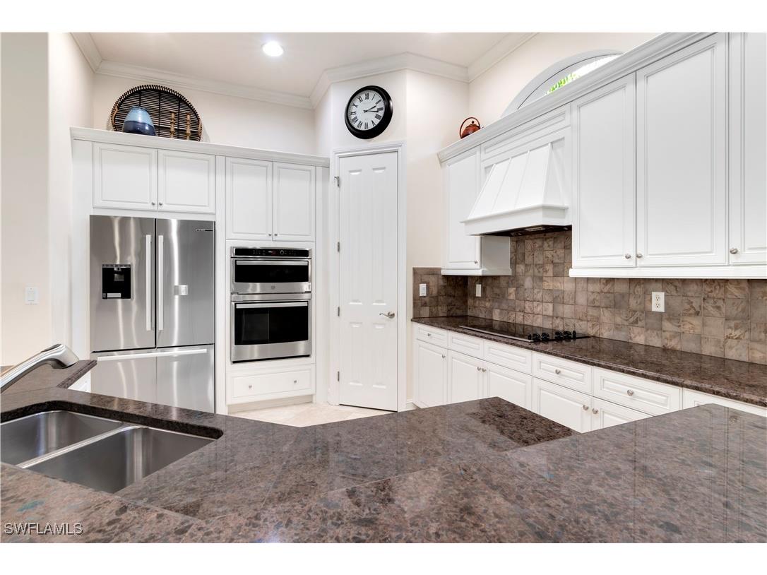 8986 Shenendoah Circle Naples FL 34113 225080988 image11