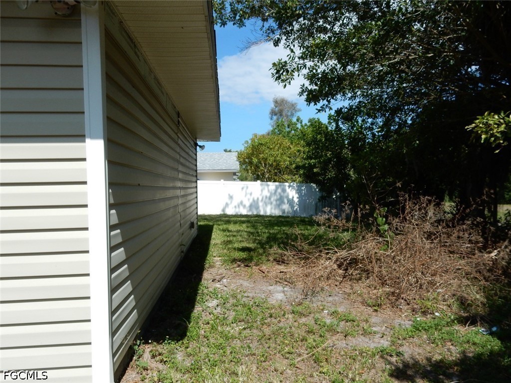 899 Ridgeway Drive North Fort Myers FL 33903 2026021278 image14