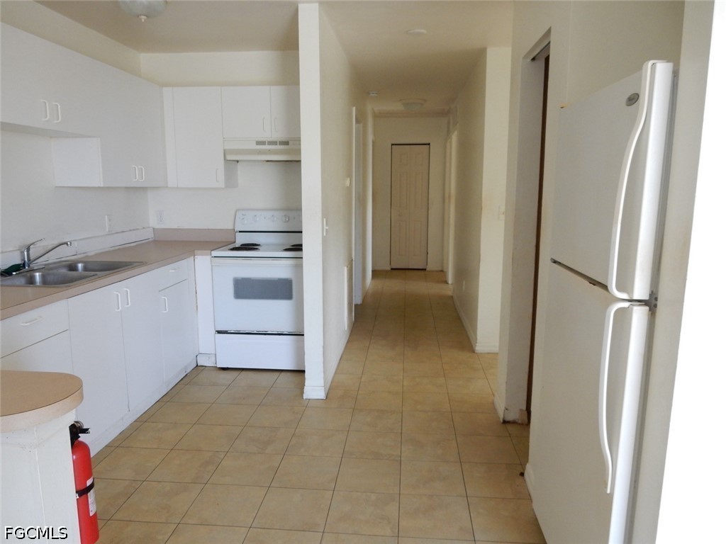 899 Ridgeway Drive North Fort Myers FL 33903 2026021278 image2