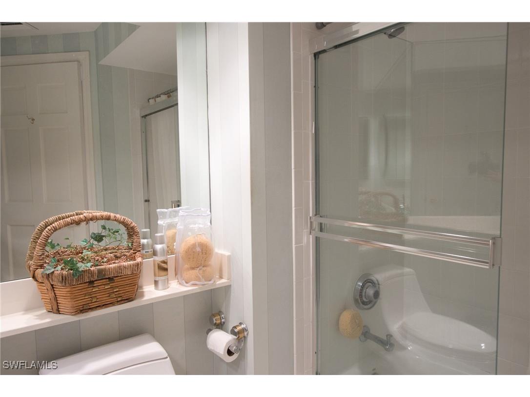 8990 Bay Colony Drive #1002 Naples FL 34108 225051004 image16