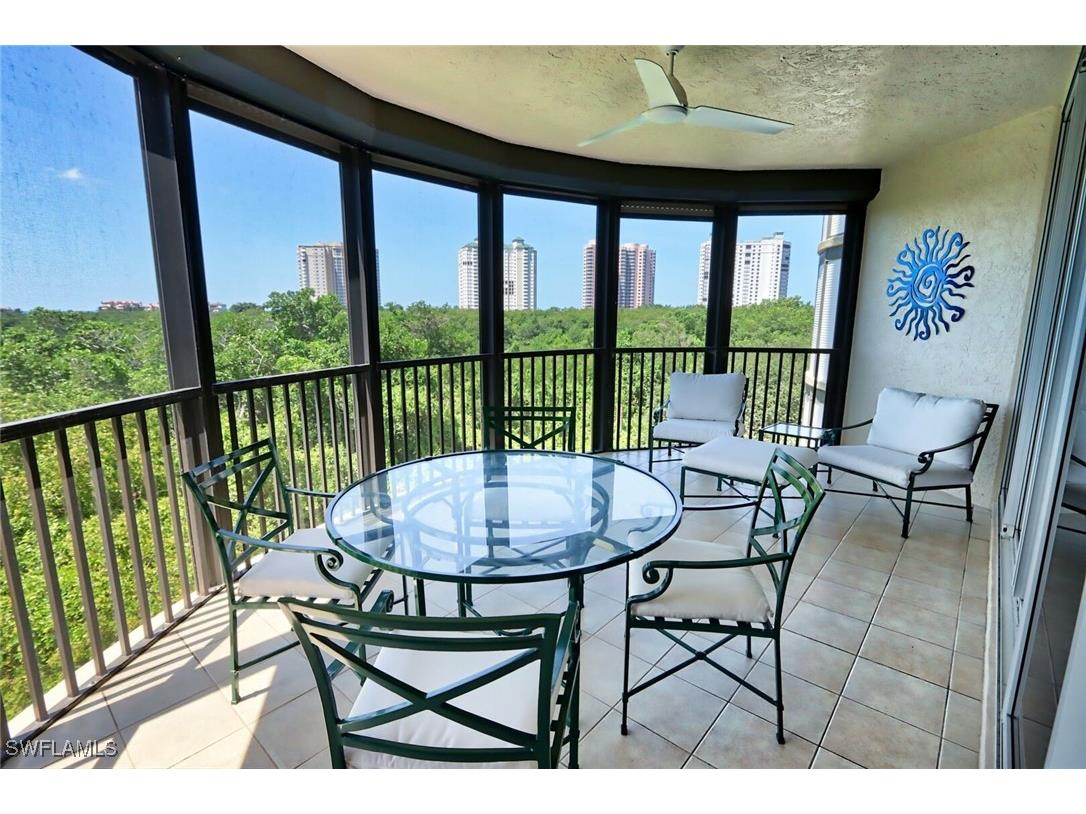 8990 Bay Colony Drive #301 Naples FL 34108 225061767 image1