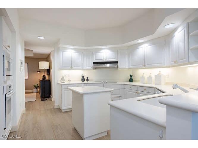 8990 Bay Colony Drive #302 Naples FL 34108 225064160 image7