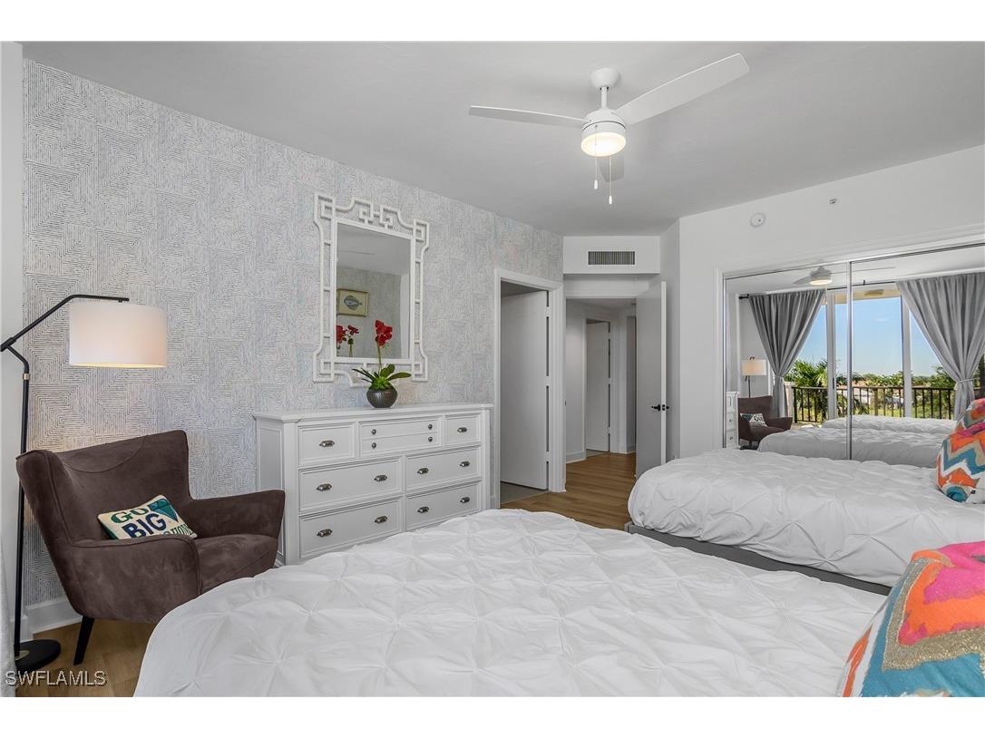 8990 Bay Colony Drive #401 Naples FL 34108 226003664 image24