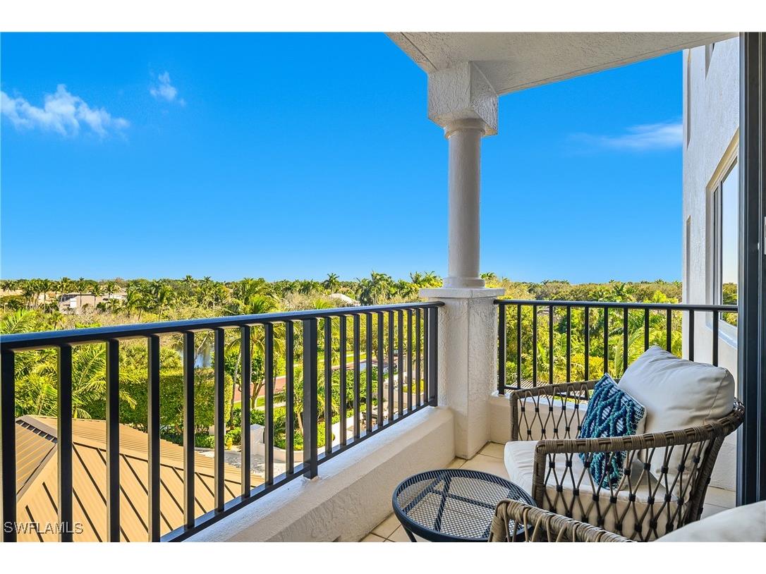 8990 Bay Colony Drive #401 Naples FL 34108 226003664 image28