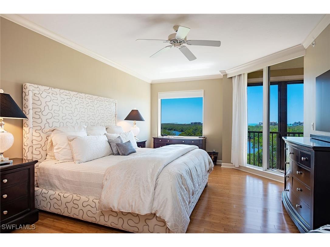 8990 Bay Colony Drive #403 Naples FL 34108 225030765 image11