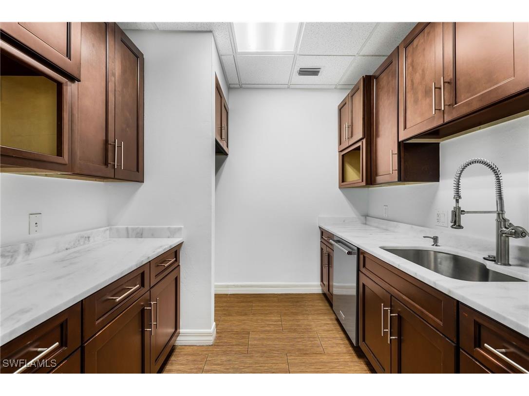 8991 Daniels Center Drive #103 & 104 Fort Myers FL 33912 225050585 image11