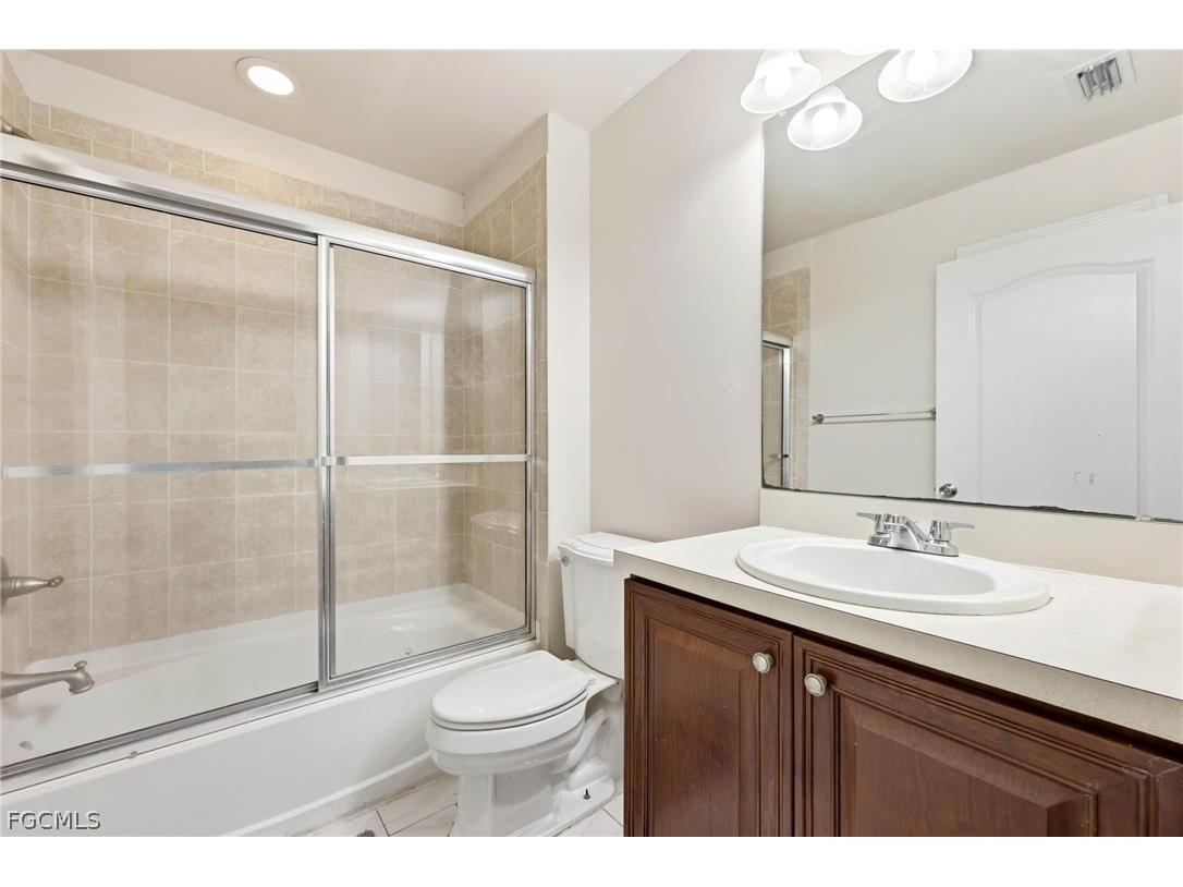 8994 Aegean Circle Lehigh Acres FL 33936 2026012751 image6