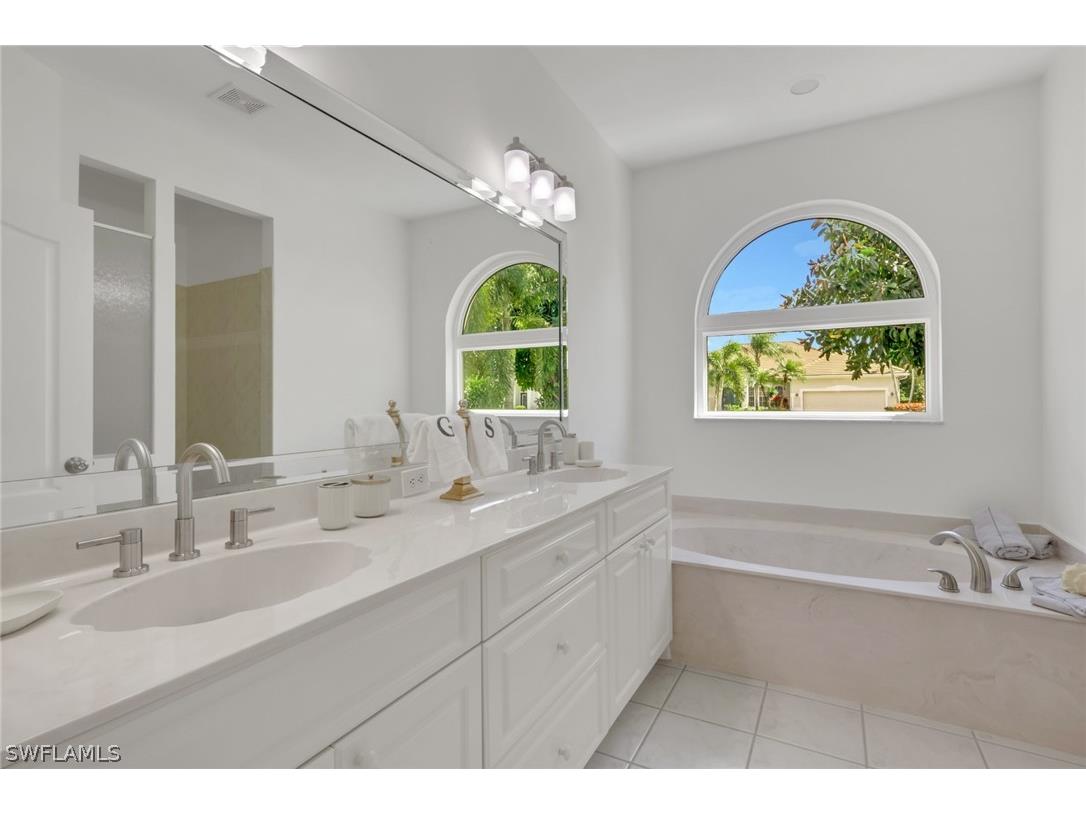 8995 Lely Island Circle Naples FL 34113 226012135 image17