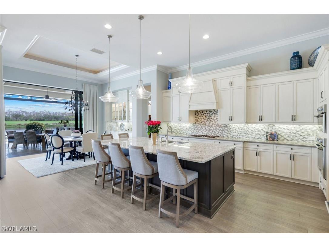 8998 Arrezo Court Naples FL 34119 226006396 image14