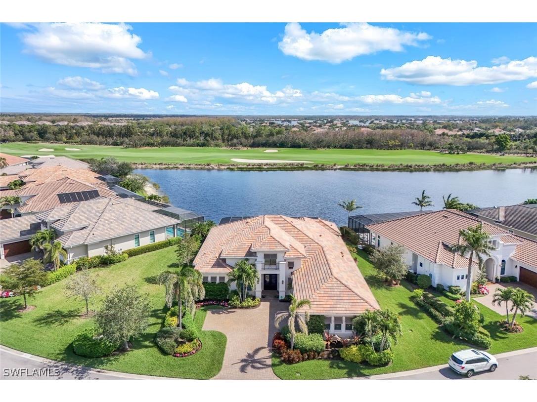 8998 Arrezo Court Naples FL 34119 226006396 image2