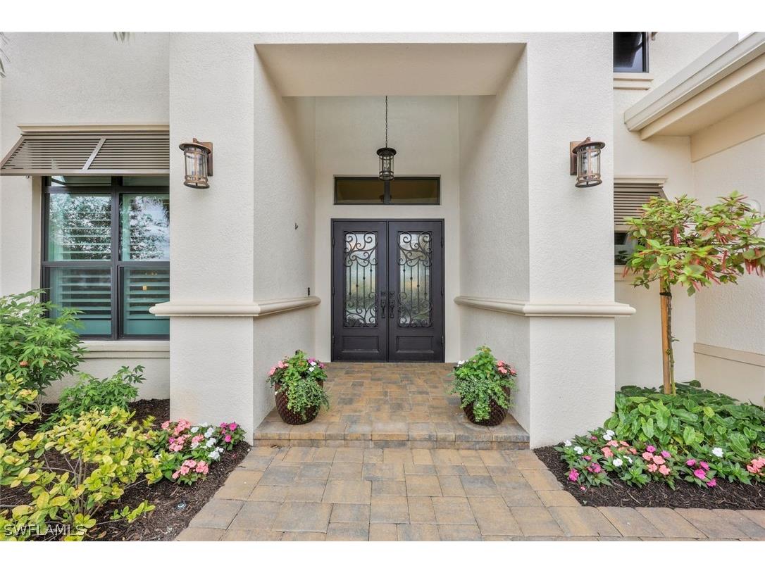 8998 Arrezo Court Naples FL 34119 226006396 image5