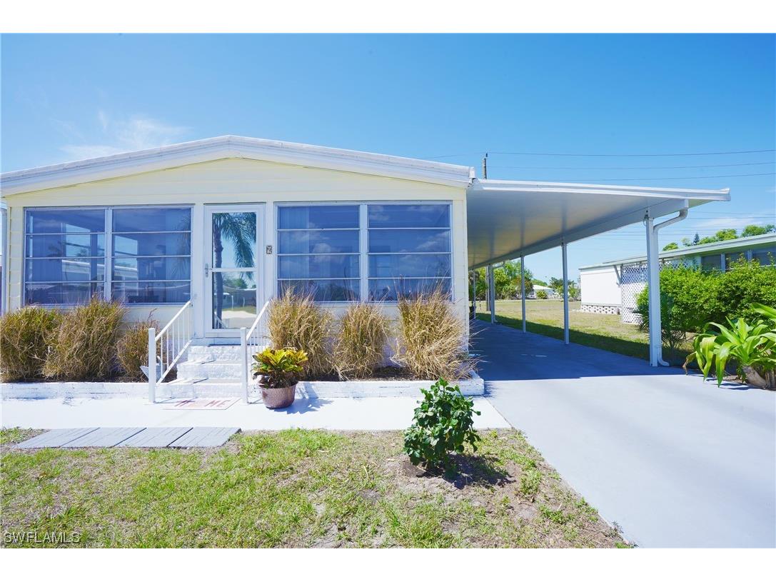 9 Cannes Drive Naples FL 34112 223019853 image1