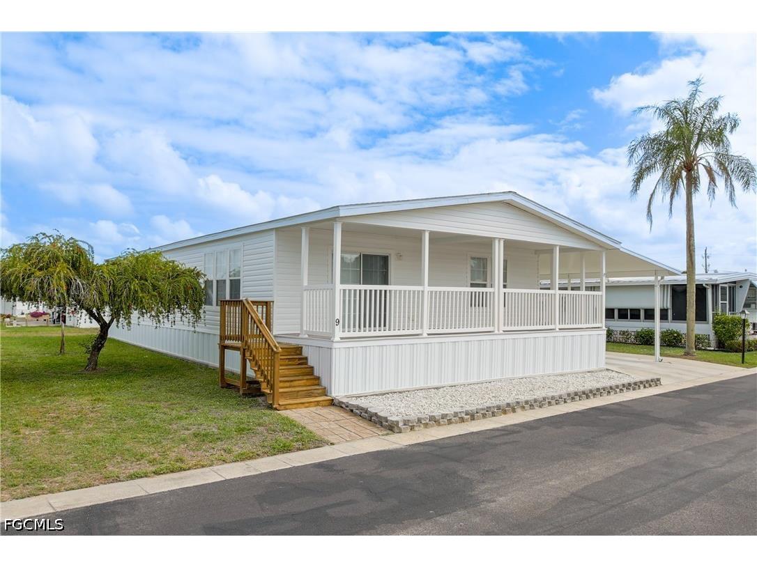 9 Dill Street Alva FL 33920 2026016295 image1